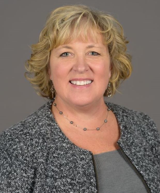 Brinkmann-Carolyn-Headshot 2023